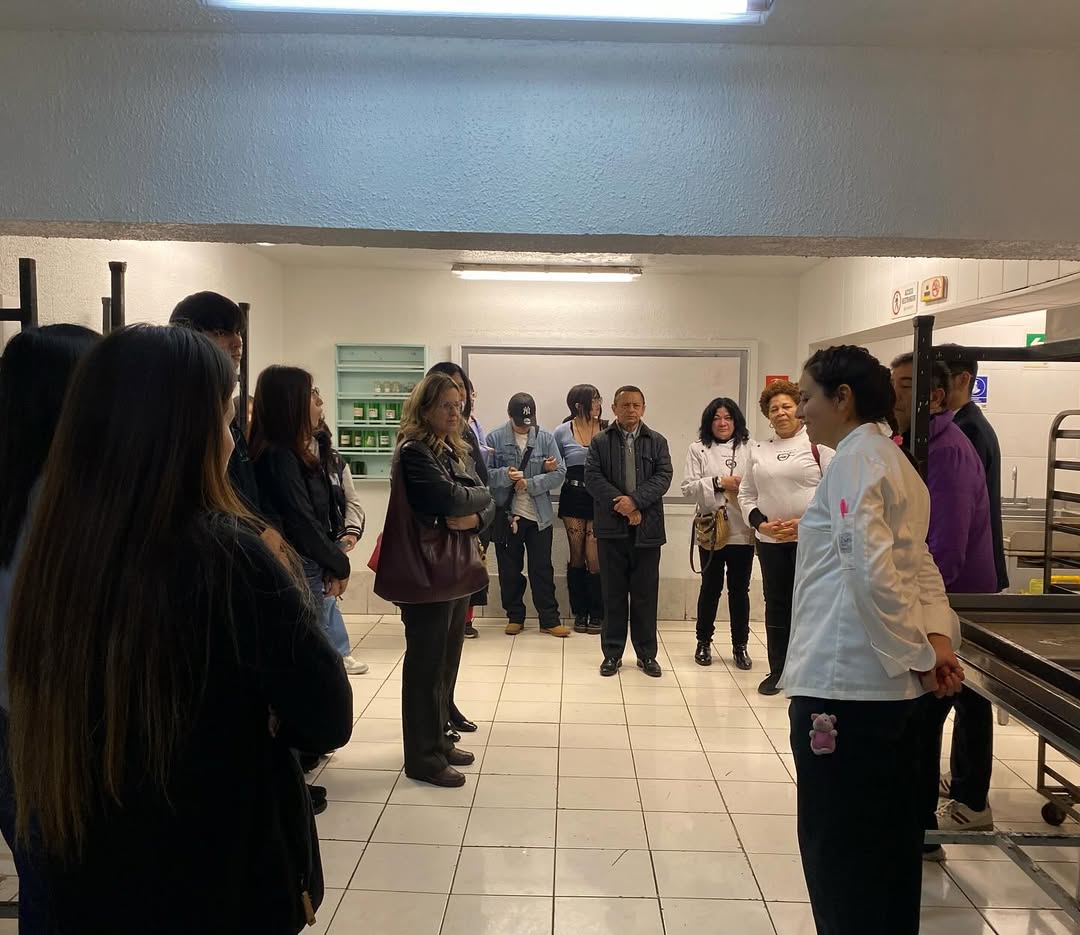 📍El día jueves 26 tuvimos la oportunidad de tener en nuestra sede a la Embajada de Argelia, Hon (4)